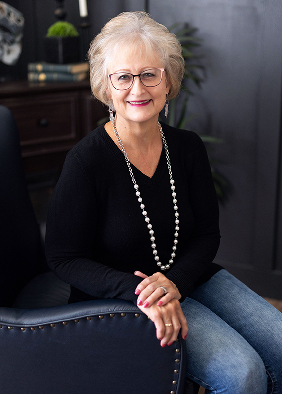 Raylynn Van Oort Author Of From Shit To Sunshine